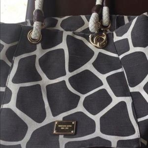 Michael Kors purse